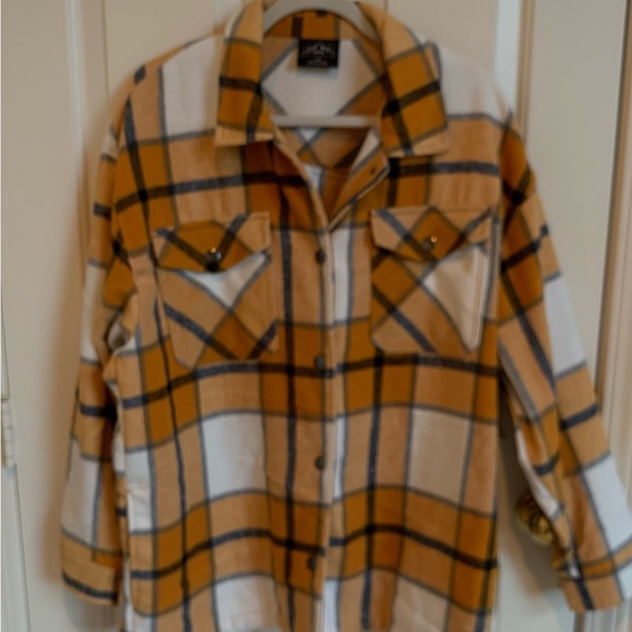 HFX Women’s Shacket. Size L. EUC - Picture 2 of 5